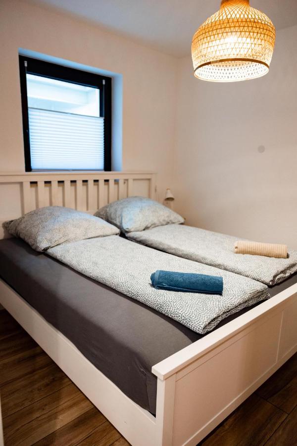 Ferienwohnung Am See - Sport Und Erholung - Wlan Winterberg Esterno foto