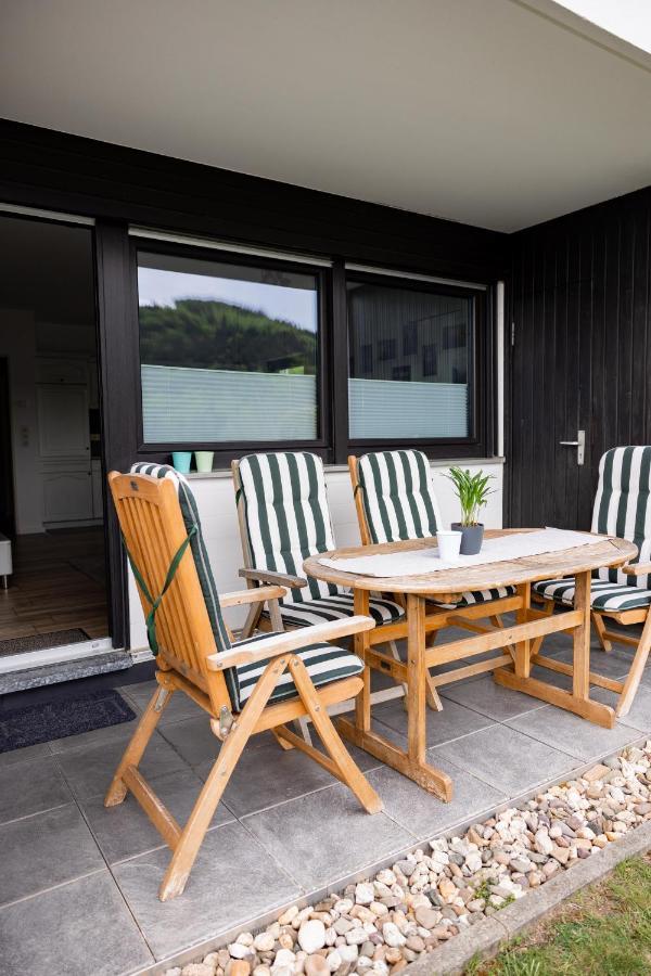 Ferienwohnung Am See - Sport Und Erholung - Wlan Winterberg Esterno foto