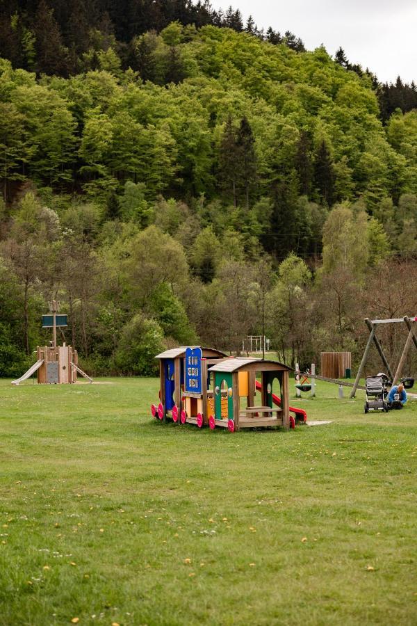 Ferienwohnung Am See - Sport Und Erholung - Wlan Winterberg Esterno foto