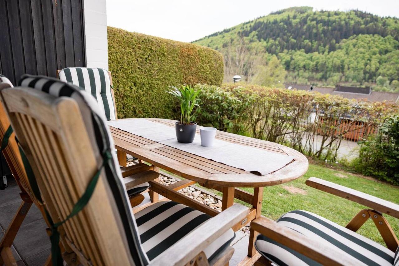 Ferienwohnung Am See - Sport Und Erholung - Wlan Winterberg Esterno foto
